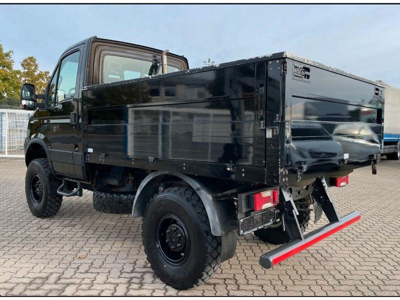 Iveco 35S17 W 4x4 Flatbed - Carrinha de caixa aberta: foto 5 Iveco 35S17 W 4x4 Flatbed - Carrinha de caixa aberta: foto 5