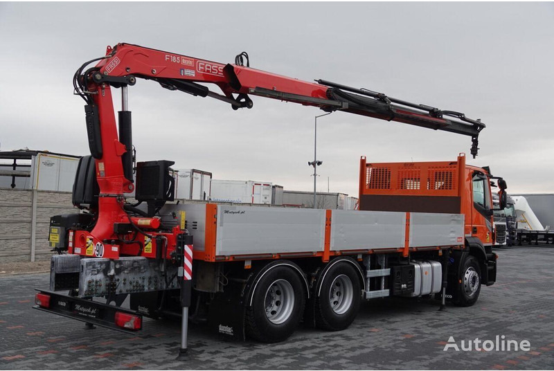 Locação financeira de Iveco 420 Flatbed + crane FASSI 185 6x2 Iveco 420 Flatbed + crane FASSI 185 6x2: foto 6