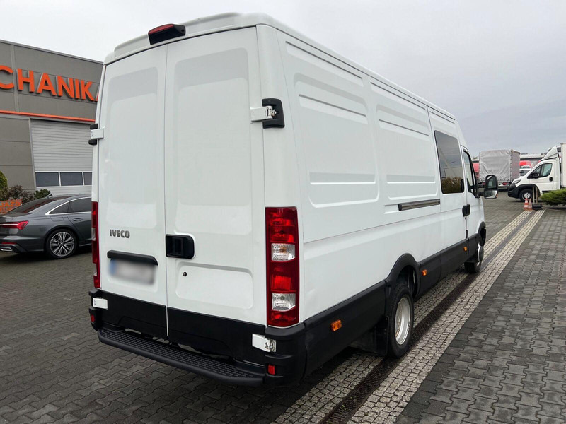 Iveco 50C15 3.0 Maxi Long L4H2 Brygadówka Doka 7-miejsc, Koła Bliźniac - Minibus, Furgão de passageiros: foto 4 Iveco 50C15 3.0 Maxi Long L4H2 Brygadówka Doka 7-miejsc, Koła Bliźniac - Minibus, Furgão de passageiros: foto 4
