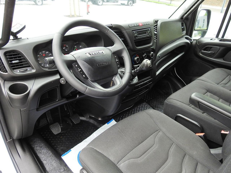 Iveco DAILY 35C15 KONTENER CHŁODNIA -12*C ZASILANIE 230V TEMPOMAT KLIM - Carrinha frigorífica: foto 2 Iveco DAILY 35C15 KONTENER CHŁODNIA -12*C ZASILANIE 230V TEMPOMAT KLIM - Carrinha frigorífica: foto 2