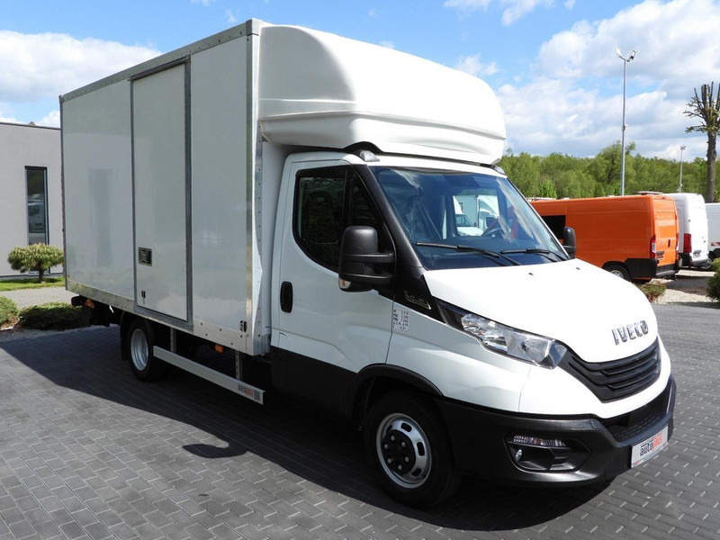 Iveco DAILY 35C16 KONTENER WINDA 8 PALET TEMPOMAT AUTOMAT HI-MATIC BLI - Carrinha de contentor: foto 4 Iveco DAILY 35C16 KONTENER WINDA 8 PALET TEMPOMAT AUTOMAT HI-MATIC BLI - Carrinha de contentor: foto 4