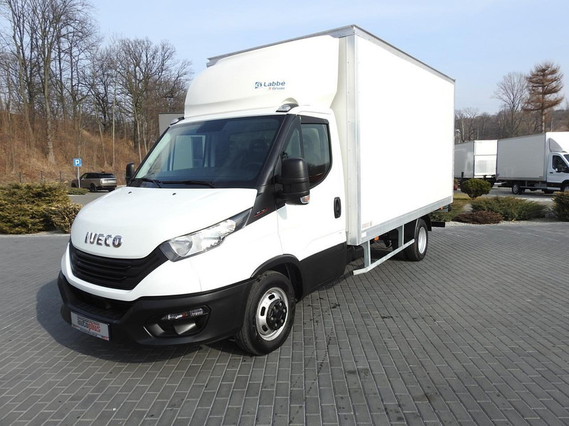 Carrinha de contentor Iveco DAILY 35C16 KONTENER WINDA 8 PALET TEMPOMAT BLIŹNIACZE KOŁA KLIM: foto 18 Carrinha de contentor Iveco DAILY 35C16 KONTENER WINDA 8 PALET TEMPOMAT BLIŹNIACZE KOŁA KLIM: foto 18