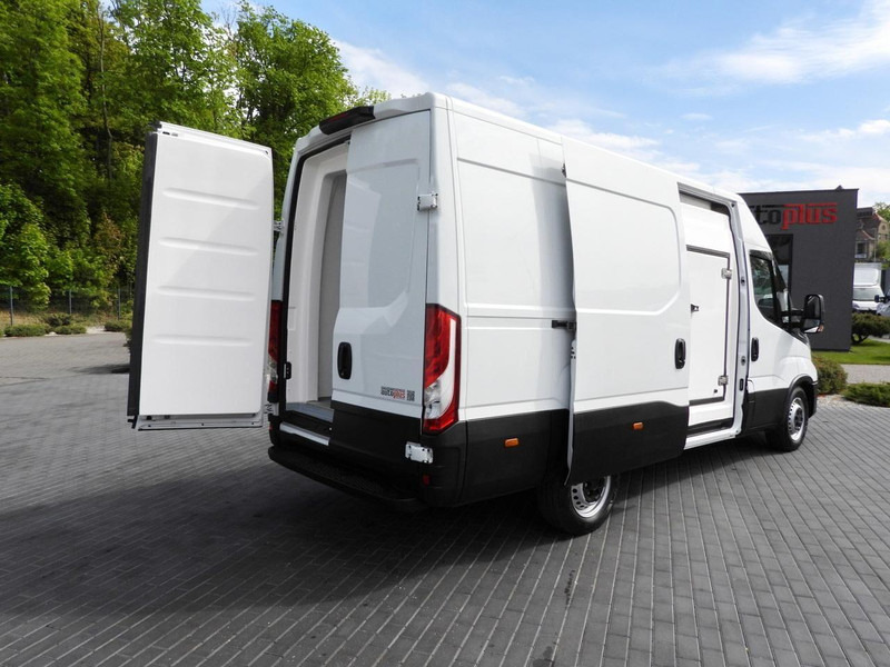 Iveco DAILY 35S14 FURGON CHŁODNIA -10*C ZASILANIE 230V TEMPOMAT AUTOMA - Carrinha frigorífica: foto 3 Iveco DAILY 35S14 FURGON CHŁODNIA -10*C ZASILANIE 230V TEMPOMAT AUTOMA - Carrinha frigorífica: foto 3