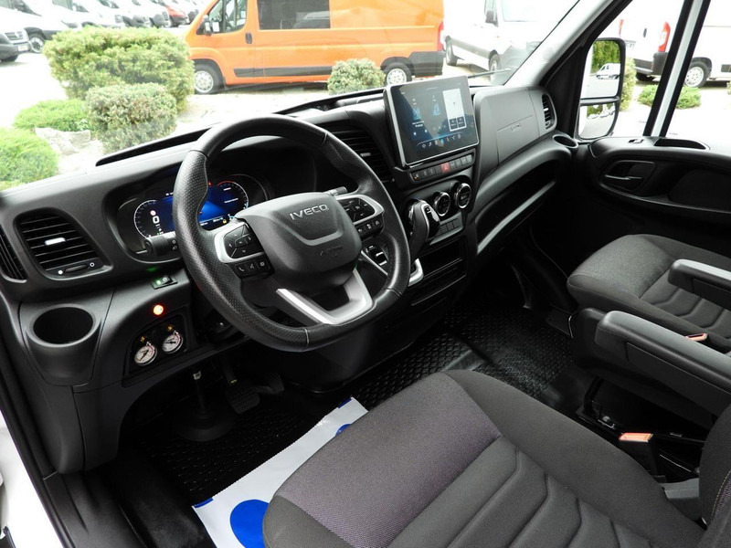 Iveco DAILY 35S18 KONTENER HI-MATIC WINDA 8 PALET TEMPOMAT NAWIGACJA L - Carrinha de contentor: foto 2 Iveco DAILY 35S18 KONTENER HI-MATIC WINDA 8 PALET TEMPOMAT NAWIGACJA L - Carrinha de contentor: foto 2