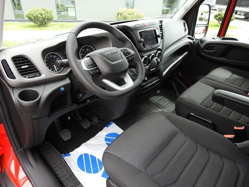 Iveco DAILY 35S18 NOWY KONTENER 10 PALET TEMPOMAT NAWIGACJA KLIMATYZAC - Carrinha de contentor: foto 2 Iveco DAILY 35S18 NOWY KONTENER 10 PALET TEMPOMAT NAWIGACJA KLIMATYZAC - Carrinha de contentor: foto 2