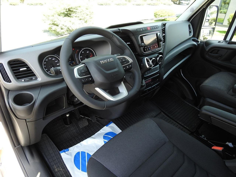 Iveco DAILY 35S18 NOWY PLANDEKA 8 PALET TEMPOMAT NAWIGACJA LEDY AUTOMA - Carrinha de lona: foto 2 Iveco DAILY 35S18 NOWY PLANDEKA 8 PALET TEMPOMAT NAWIGACJA LEDY AUTOMA - Carrinha de lona: foto 2