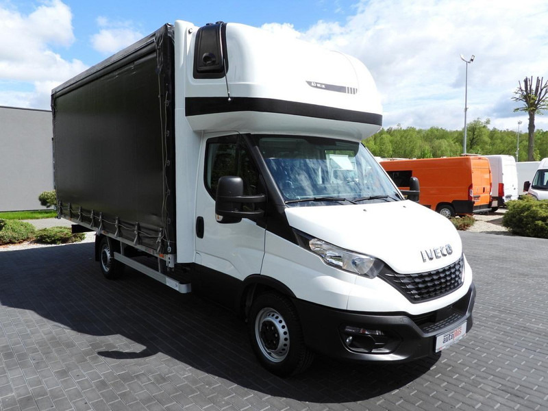 Iveco DAILY  35S18 PLANDEKA 10 PALET WEBASTO TEMPOMAT KLIMATYZACJA  18 - Carrinha de lona: foto 4 Iveco DAILY  35S18 PLANDEKA 10 PALET WEBASTO TEMPOMAT KLIMATYZACJA  18 - Carrinha de lona: foto 4