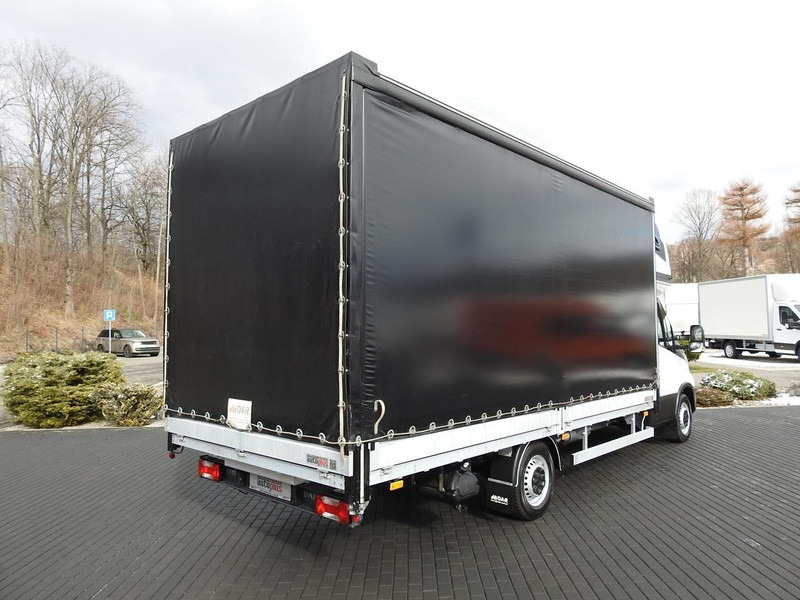 Iveco DAILY  35S18 PLANDEKA 10 PALET WEBASTO TEMPOMAT KLIMATYZACJA  18 - Carrinha de lona: foto 3 Iveco DAILY  35S18 PLANDEKA 10 PALET WEBASTO TEMPOMAT KLIMATYZACJA  18 - Carrinha de lona: foto 3