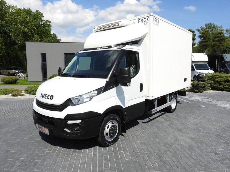 Locação financeira de Iveco DAILY 50C15 CHŁODNIA KONTENER -5*C ZASILANIE 230V KLIMATYZACJA B Iveco DAILY 50C15 CHŁODNIA KONTENER -5*C ZASILANIE 230V KLIMATYZACJA B: foto 20