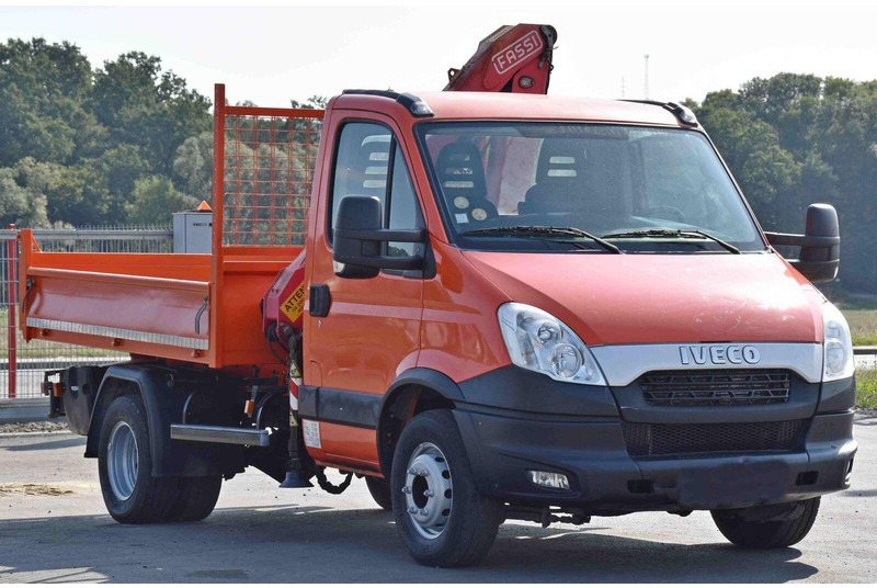 Iveco DAILY 70C17 - Camião basculante, Camião grua: foto 4 Iveco DAILY 70C17 - Camião basculante, Camião grua: foto 4