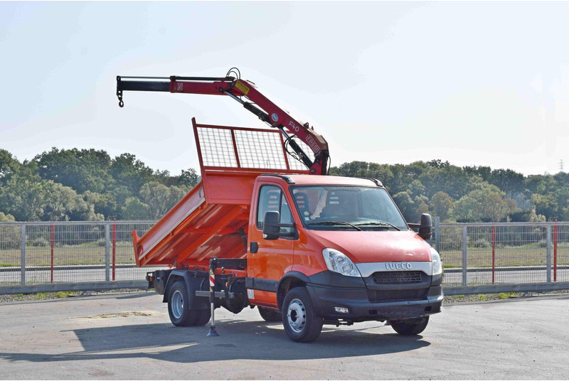 Iveco DAILY 70C17 - Camião basculante, Camião grua: foto 2 Iveco DAILY 70C17 - Camião basculante, Camião grua: foto 2