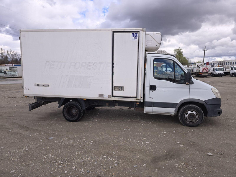Iveco Daily 35 C 13 - Carrier Xarios 500 frigo - Carrinha frigorífica: foto 4 Iveco Daily 35 C 13 - Carrier Xarios 500 frigo - Carrinha frigorífica: foto 4