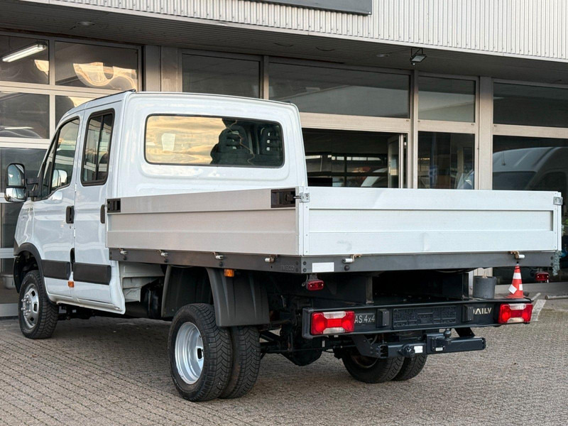 Iveco Daily 35C15 flatbed - Carrinha de caixa aberta, Carrinha cabine dupla: foto 4 Iveco Daily 35C15 flatbed - Carrinha de caixa aberta, Carrinha cabine dupla: foto 4