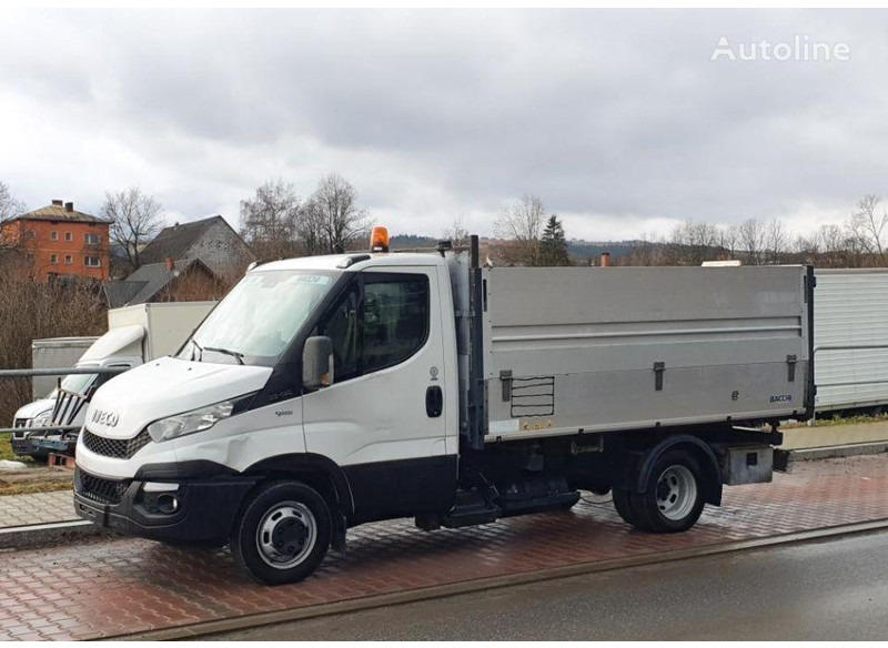 Iveco Daily 35c-14 3 way tipper BENZIN - Carrinha basculante: foto 2 Iveco Daily 35c-14 3 way tipper BENZIN - Carrinha basculante: foto 2