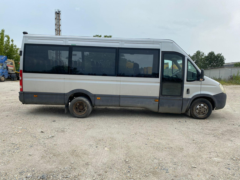 Iveco Daily 50 C 18 - 20 personal minibus - Minibus, Furgão de passageiros: foto 5 Iveco Daily 50 C 18 - 20 personal minibus - Minibus, Furgão de passageiros: foto 5