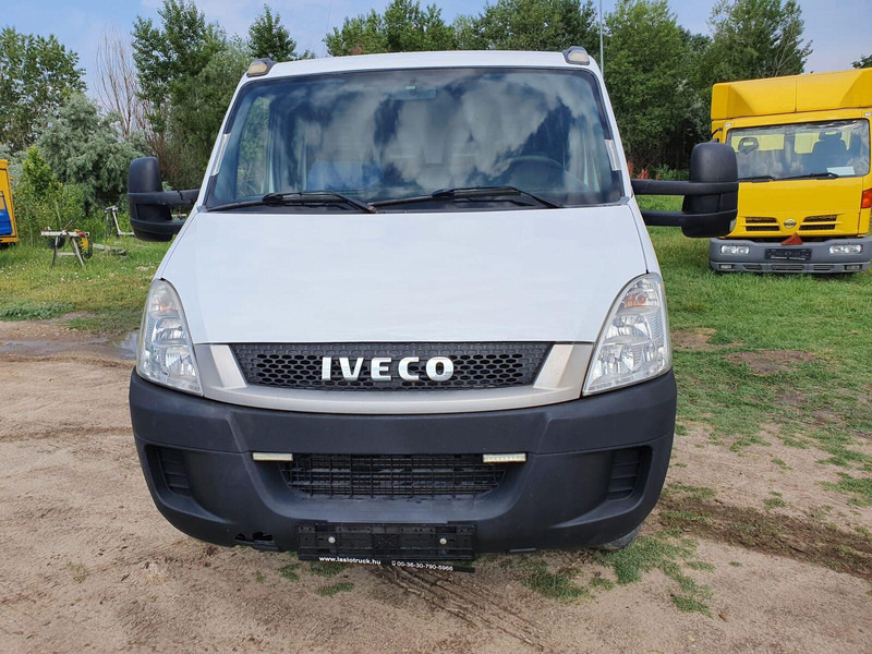 Iveco Daily 50C17 DOKA BE Mini Trekker - SZM - 3.5t - Camião tractor BE, Carrinha cabine dupla: foto 3 Iveco Daily 50C17 DOKA BE Mini Trekker - SZM - 3.5t - Camião tractor BE, Carrinha cabine dupla: foto 3