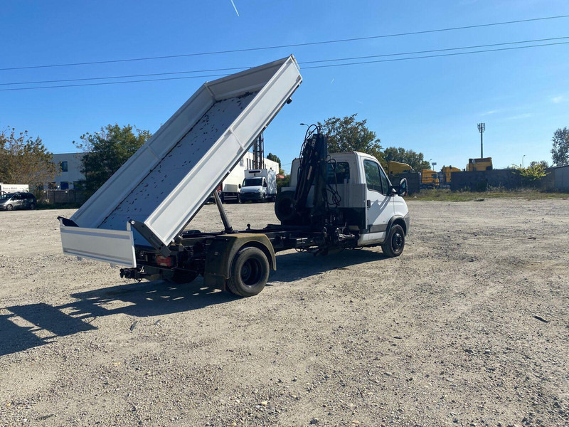 Iveco Daily 65 C 18 - 3 sided Tipper + HIAB 033T Crane - Carrinha basculante: foto 5 Iveco Daily 65 C 18 - 3 sided Tipper + HIAB 033T Crane - Carrinha basculante: foto 5