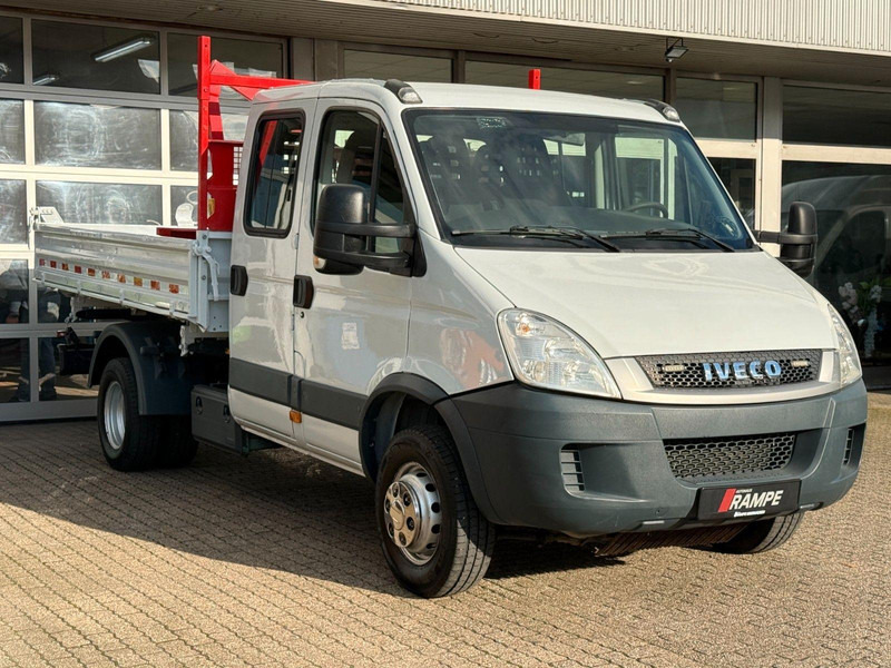 Iveco Daily 70C17 Doka Three sided M Tipper + Crane - Camião basculante, Camião grua: foto 1 Iveco Daily 70C17 Doka Three sided M Tipper + Crane - Camião basculante, Camião grua: foto 1