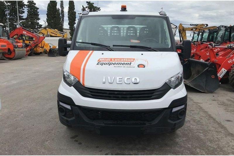 Iveco Daily CCB 35S14 D - Doka flatbed 4x4 - Carrinha de caixa aberta, Carrinha cabine dupla: foto 2 Iveco Daily CCB 35S14 D - Doka flatbed 4x4 - Carrinha de caixa aberta, Carrinha cabine dupla: foto 2