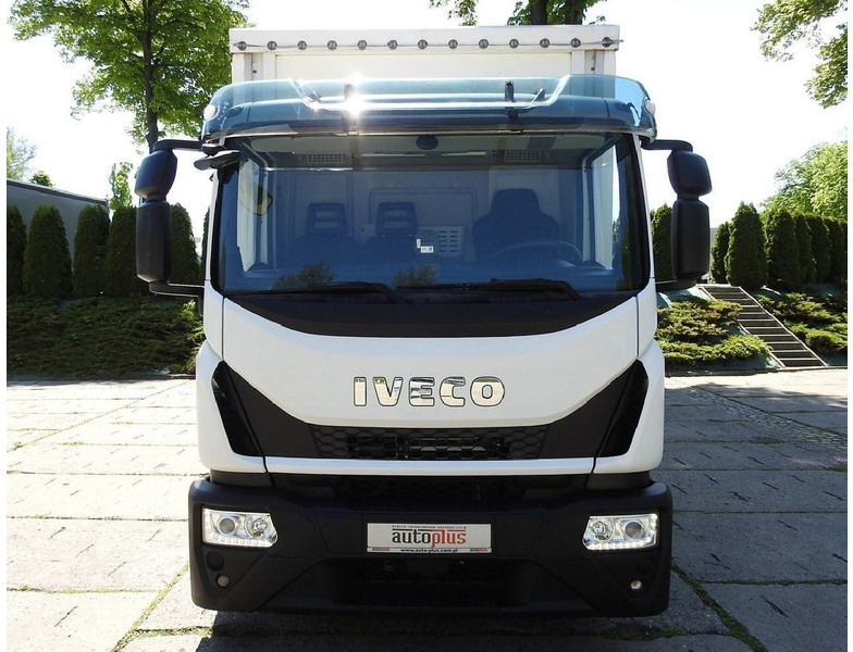 Iveco EUROCARGO 120 - 220 PLANDEKA WINDA 20 PALET AUTOMAT KLIMATYZACJA - Camião de lona: foto 5 Iveco EUROCARGO 120 - 220 PLANDEKA WINDA 20 PALET AUTOMAT KLIMATYZACJA - Camião de lona: foto 5