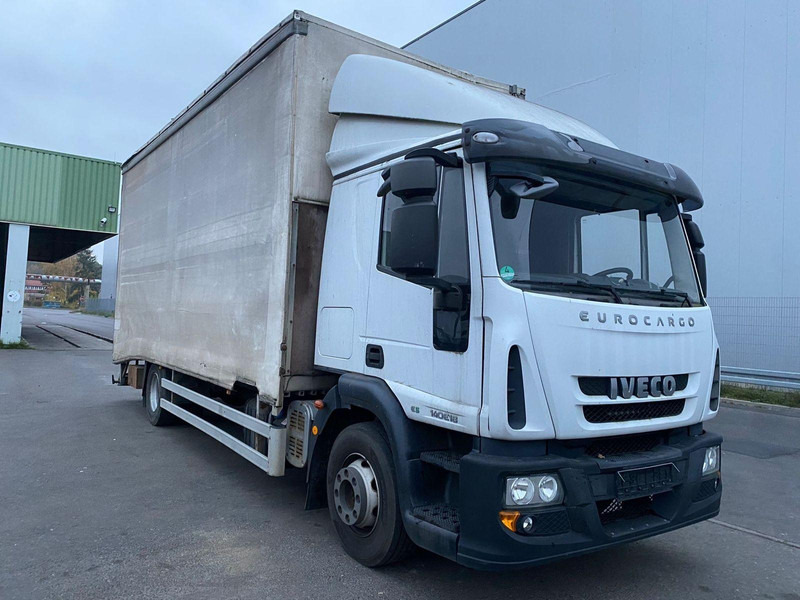 Iveco EuroCargo 140E18 + Tail lift - Caminhão reboque: foto 3 Iveco EuroCargo 140E18 + Tail lift - Caminhão reboque: foto 3