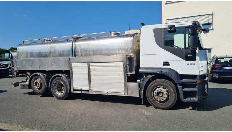 Iveco Stralis 420 6x2 16000 Liter - ohne Saug- und Mes - Camião cisterna: foto 2 Iveco Stralis 420 6x2 16000 Liter - ohne Saug- und Mes - Camião cisterna: foto 2