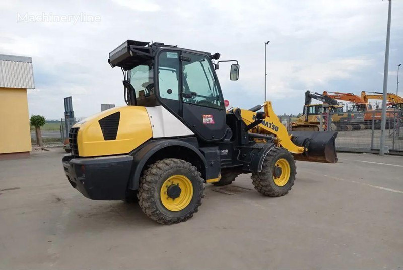 Komatsu WA 90-6 wheel loader - Pá carregadora de rodas: foto 5 Komatsu WA 90-6 wheel loader - Pá carregadora de rodas: foto 5