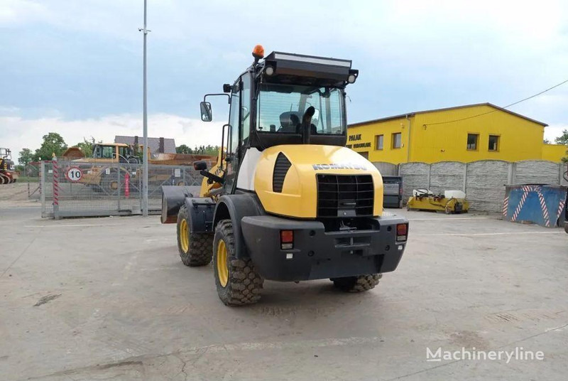 Komatsu WA 90-6 wheel loader - Pá carregadora de rodas: foto 3 Komatsu WA 90-6 wheel loader - Pá carregadora de rodas: foto 3