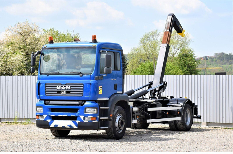 MAN TGA 18.310 - Camião polibenne: foto 2 MAN TGA 18.310 - Camião polibenne: foto 2