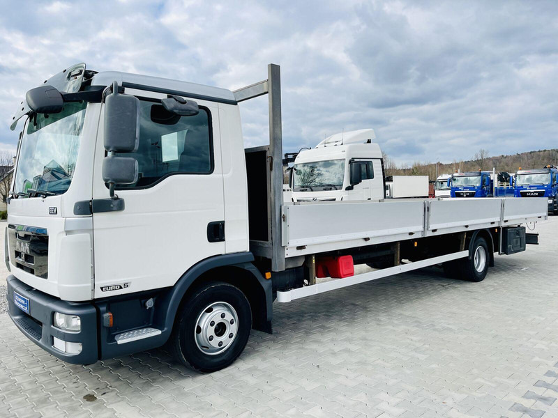 Camião de caixa aberta/ Plataforma MAN TGL 12.250: foto 11 Camião de caixa aberta/ Plataforma MAN TGL 12.250: foto 11