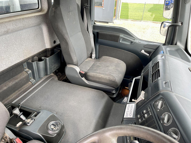 Camião de caixa aberta/ Plataforma MAN TGL 12.250: foto 17 Camião de caixa aberta/ Plataforma MAN TGL 12.250: foto 17