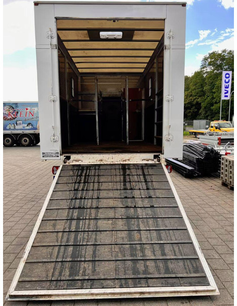 MAN TGL 8.180 - Horse transporter - Camião de transporte de cavalos: foto 5 MAN TGL 8.180 - Horse transporter - Camião de transporte de cavalos: foto 5