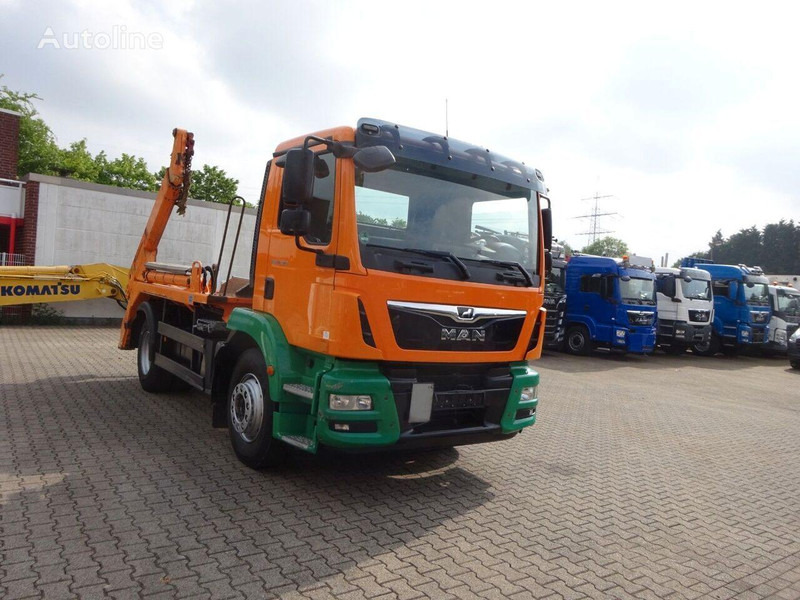 MAN TGM 18.340 Skip loader - Camião multibenne: foto 4 MAN TGM 18.340 Skip loader - Camião multibenne: foto 4