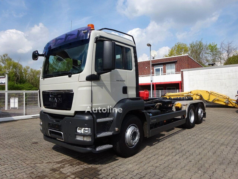 MAN TGS 26.320 - Hook lift truck - Camião polibenne, Camião grua: foto 2 MAN TGS 26.320 - Hook lift truck - Camião polibenne, Camião grua: foto 2