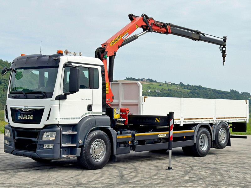 MAN TGS 26.320*PRITSCHE 7,20 / PK 16001-KA + FUNK - Camião de caixa aberta/ Plataforma, Camião grua: foto 2 MAN TGS 26.320*PRITSCHE 7,20 / PK 16001-KA + FUNK - Camião de caixa aberta/ Plataforma, Camião grua: foto 2