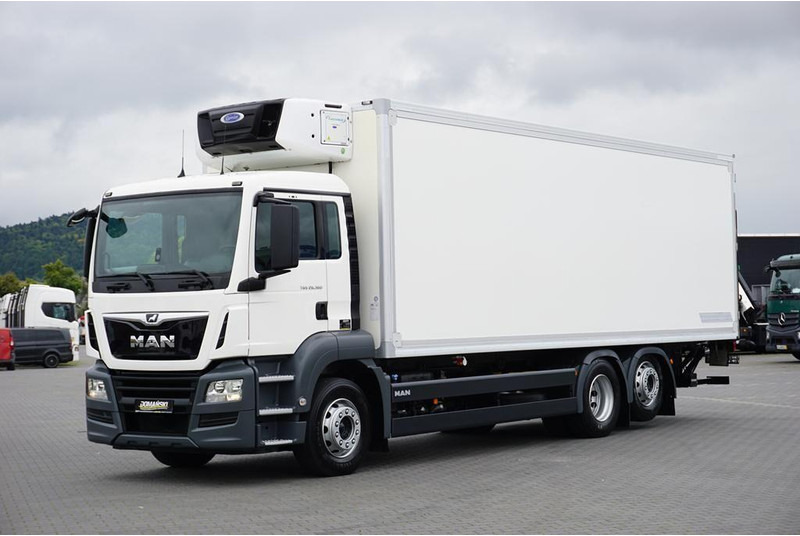 MAN TGS / 26.360 / EURO 6 / CHŁODNIA + WINDA / 20 PALET - Camião frigorífico: foto 2 MAN TGS / 26.360 / EURO 6 / CHŁODNIA + WINDA / 20 PALET - Camião frigorífico: foto 2