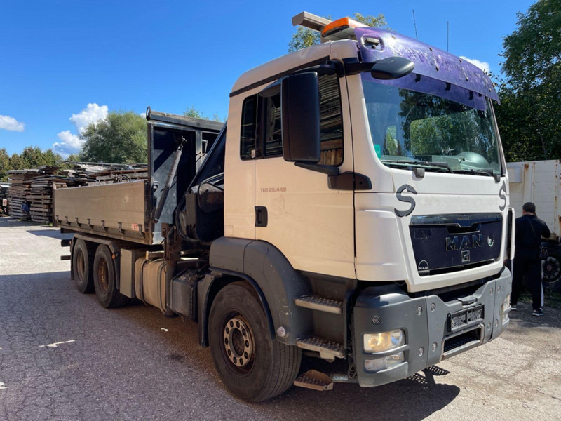 MAN TGS 26.440 6x4 Tipper + Crane Hiab 220 - 5 + RC - Camião basculante, Camião grua: foto 1 MAN TGS 26.440 6x4 Tipper + Crane Hiab 220 - 5 + RC - Camião basculante, Camião grua: foto 1