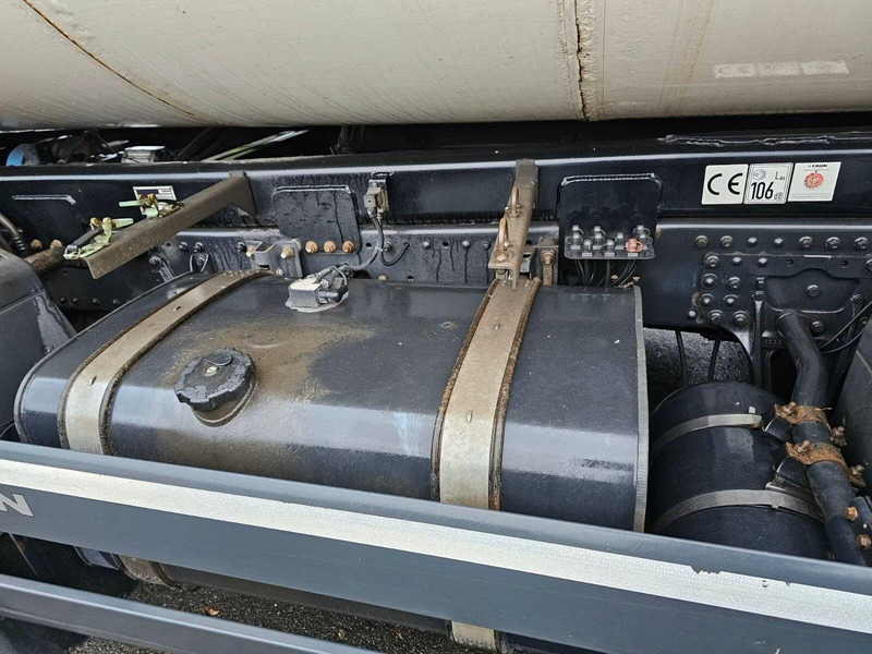 MAN TGS 35.360 - Garbage truck - Caminhão de lixo: foto 5 MAN TGS 35.360 - Garbage truck - Caminhão de lixo: foto 5