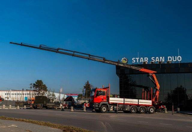 MAN TGS 35.400 PALFINGER PK 44002 WINCH TRIDEM KRAN - Camião de caixa aberta/ Plataforma, Camião grua: foto 2 MAN TGS 35.400 PALFINGER PK 44002 WINCH TRIDEM KRAN - Camião de caixa aberta/ Plataforma, Camião grua: foto 2