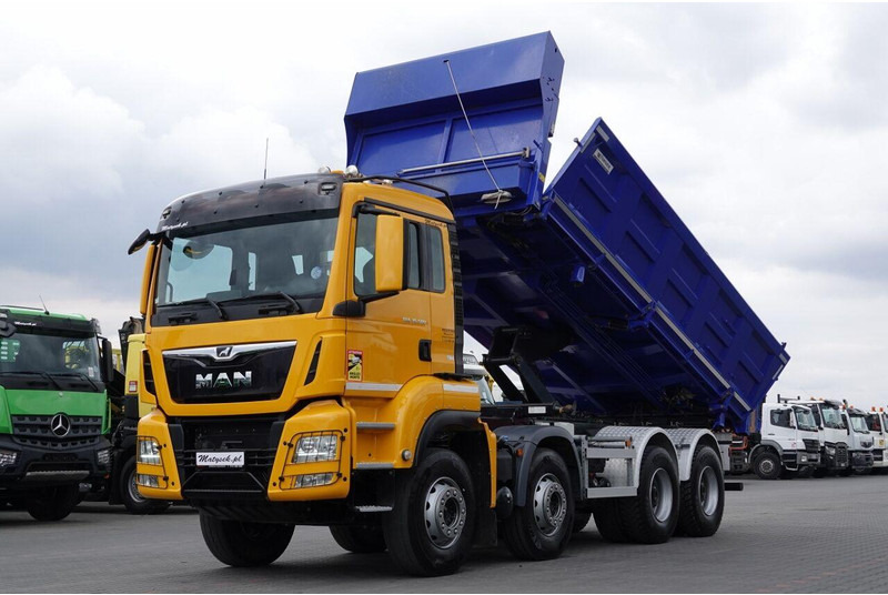 MAN TGS 35.500 / 8x4 / WYWROTKA / HYDROBURTA / BORDMATIK / NAVI / 20 - Camião basculante: foto 1 MAN TGS 35.500 / 8x4 / WYWROTKA / HYDROBURTA / BORDMATIK / NAVI / 20 - Camião basculante: foto 1