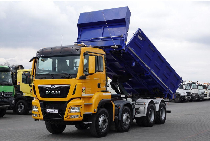 MAN TGS 35.500 / 8x4 / WYWROTKA / HYDROBURTA / BORDMATIK / NAVI / 20 - Camião basculante: foto 2 MAN TGS 35.500 / 8x4 / WYWROTKA / HYDROBURTA / BORDMATIK / NAVI / 20 - Camião basculante: foto 2