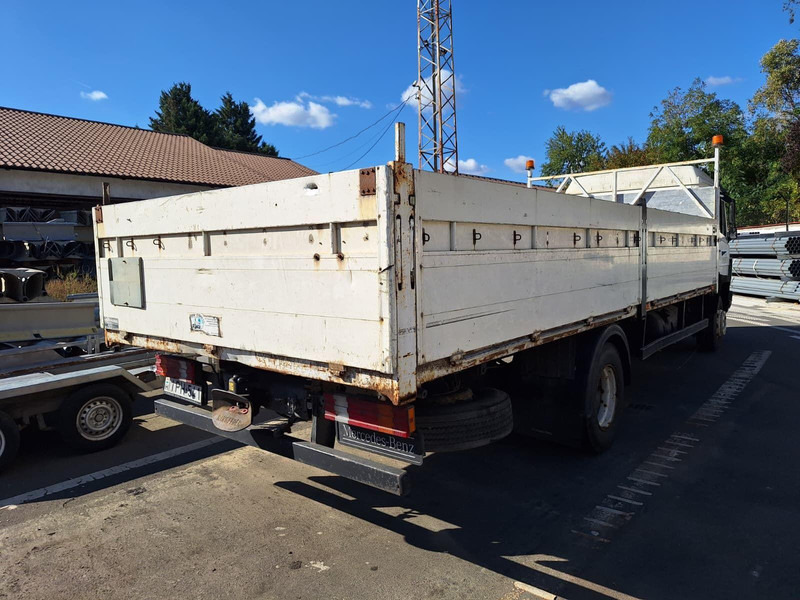 Mercedes-Benz 1120 - Pritsche - Camião de caixa aberta/ Plataforma: foto 5 Mercedes-Benz 1120 - Pritsche - Camião de caixa aberta/ Plataforma: foto 5