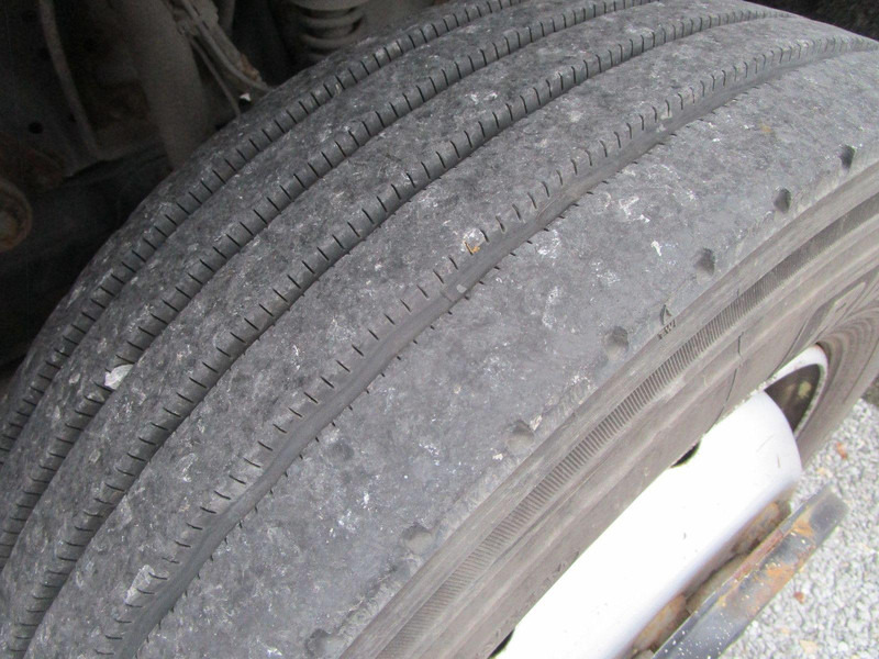 Camião de lona Mercedes-Benz 1224 L MP4+EURO+6+KLIMA+AHK+LBW+7,20m+6-Zylinder: foto 14 Camião de lona Mercedes-Benz 1224 L MP4+EURO+6+KLIMA+AHK+LBW+7,20m+6-Zylinder: foto 14