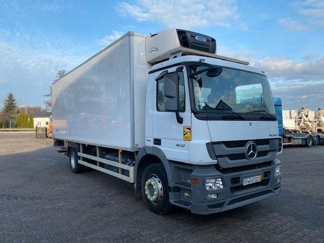 Mercedes-Benz ACTROS 1832 - Camião frigorífico: foto 2 Mercedes-Benz ACTROS 1832 - Camião frigorífico: foto 2