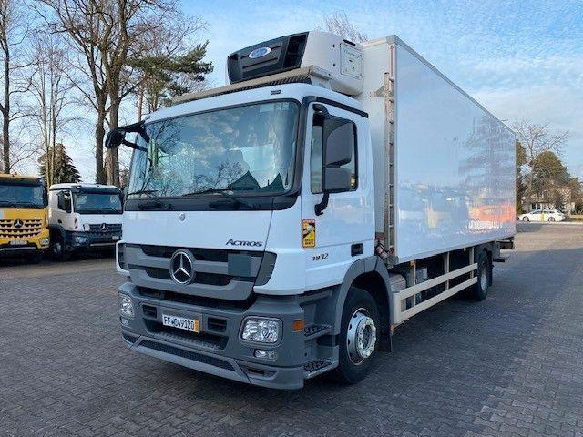 Mercedes-Benz ACTROS 1832 - Camião frigorífico: foto 3 Mercedes-Benz ACTROS 1832 - Camião frigorífico: foto 3