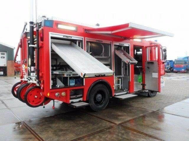 Mercedes-Benz ACTROS 1835 Feuerwehr 2080 L Fire Unit !! - Carro de bombeiro: foto 5 Mercedes-Benz ACTROS 1835 Feuerwehr 2080 L Fire Unit !! - Carro de bombeiro: foto 5