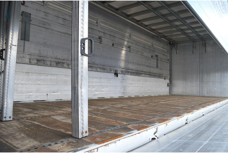 Mercedes-Benz ACTROS 2541 - Camião transporte de bebidas: foto 3 Mercedes-Benz ACTROS 2541 - Camião transporte de bebidas: foto 3