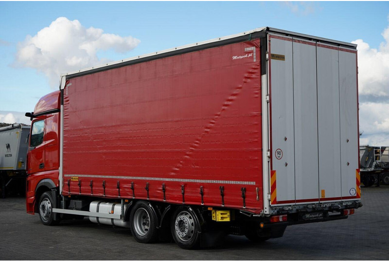 Mercedes-Benz ACTROS 2545 / SOLÓWKA  / 6x2 / OŚ PODNOSZONA / BIG SPACE / WIELT - Camião de lona: foto 3 Mercedes-Benz ACTROS 2545 / SOLÓWKA  / 6x2 / OŚ PODNOSZONA / BIG SPACE / WIELT - Camião de lona: foto 3