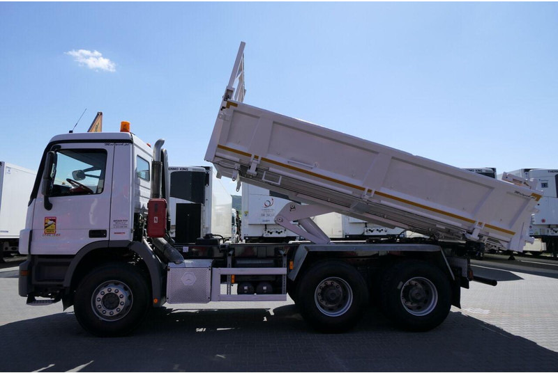 Mercedes-Benz ACTROS 2636 - Camião basculante: foto 3 Mercedes-Benz ACTROS 2636 - Camião basculante: foto 3