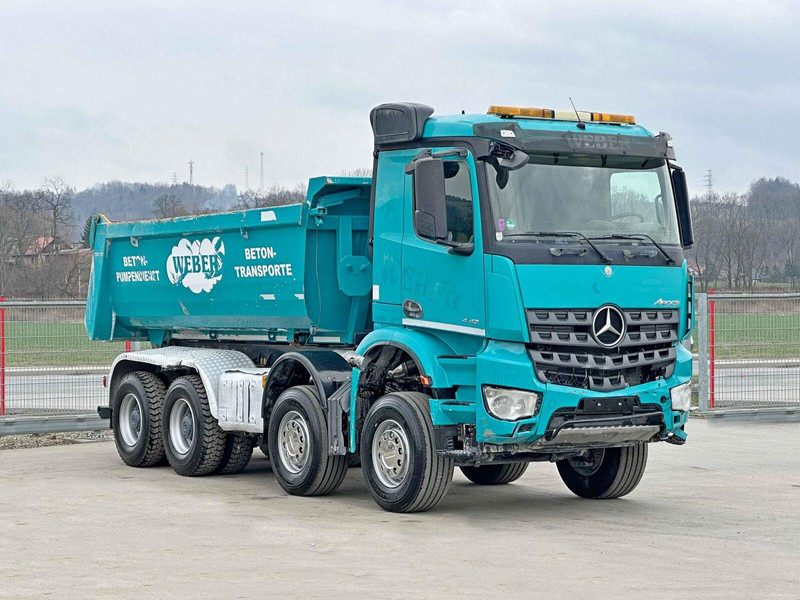 Mercedes-Benz AROCS 4142* KIPPER / 8x4 * TOPZUSTAND - Camião basculante: foto 1 Mercedes-Benz AROCS 4142* KIPPER / 8x4 * TOPZUSTAND - Camião basculante: foto 1